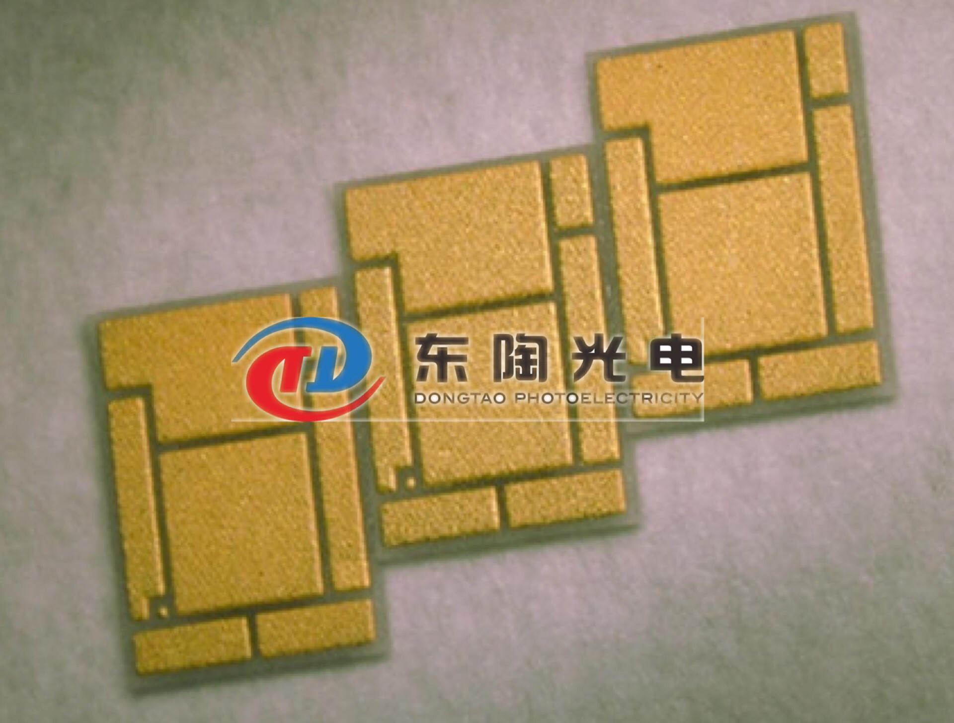 厚膜金属化基材